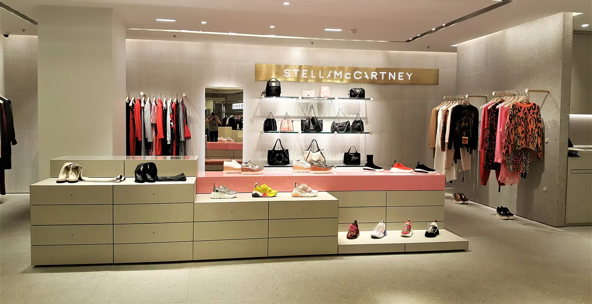 Banner 1 - Stella McCartney Italia