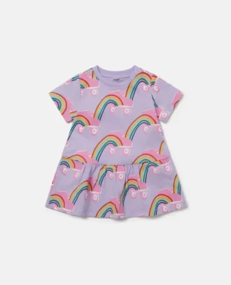 Abito con stampa arcobaleno e pattini a rotelle Abito con stampa arcobaleno e pattini a rotelle