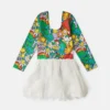 Abito con stampa Earth Friends e petali in tulle Abito con stampa Earth Friends e petali in tulle