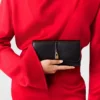 Abito midi a maniche lunghe con collo a cappuccio Abito midi a maniche lunghe con collo a cappuccio