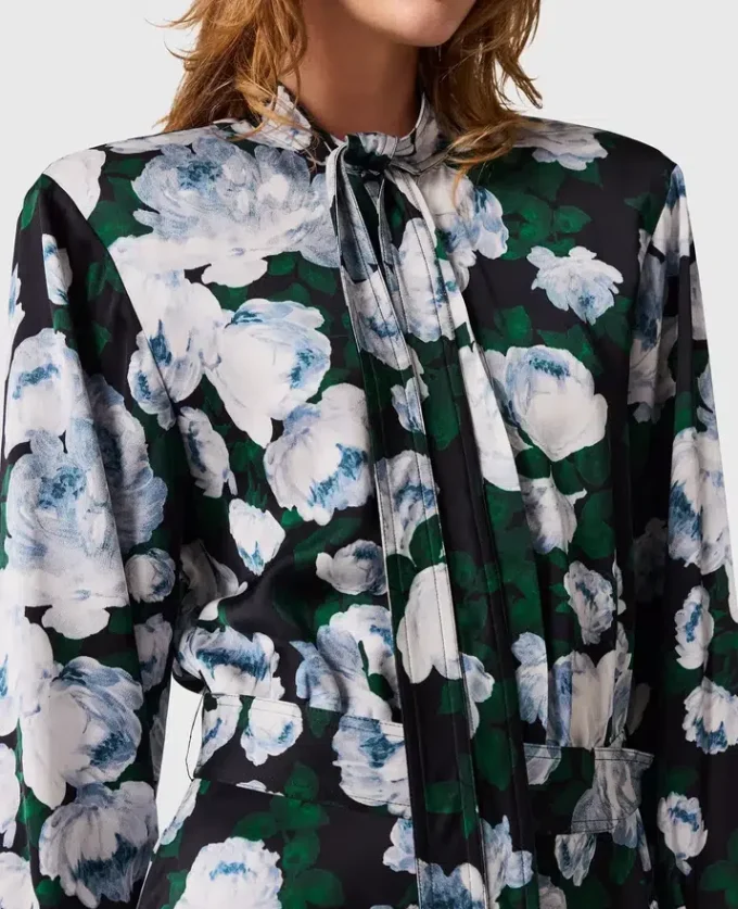 Abito midi a maniche lunghe in maglia floreale Abito midi a maniche lunghe in maglia floreale