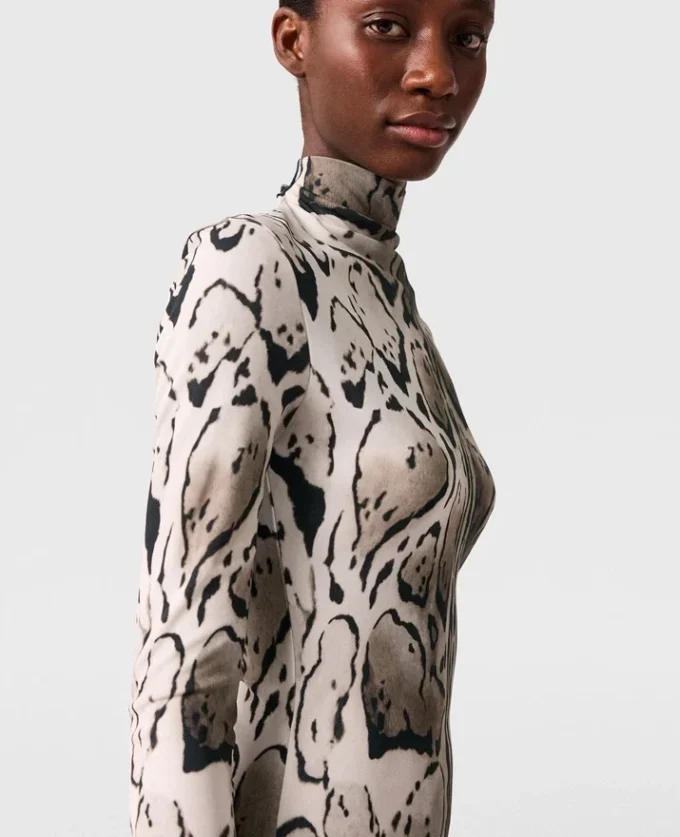 Abito midi drappeggiato con stampa leopardata Abito midi drappeggiato con stampa leopardata