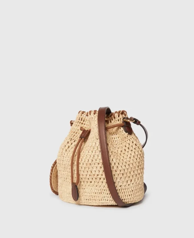 Borsa a secchiello Falabella in rafia lavorata all’uncinetto Borsa a secchiello Falabella in rafia lavorata all’uncinetto