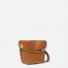 Borsa a secchiello Frayme con borchie e finitura Alter Mat granulosa Borsa a secchiello Frayme con borchie e finitura Alter Mat granulosa