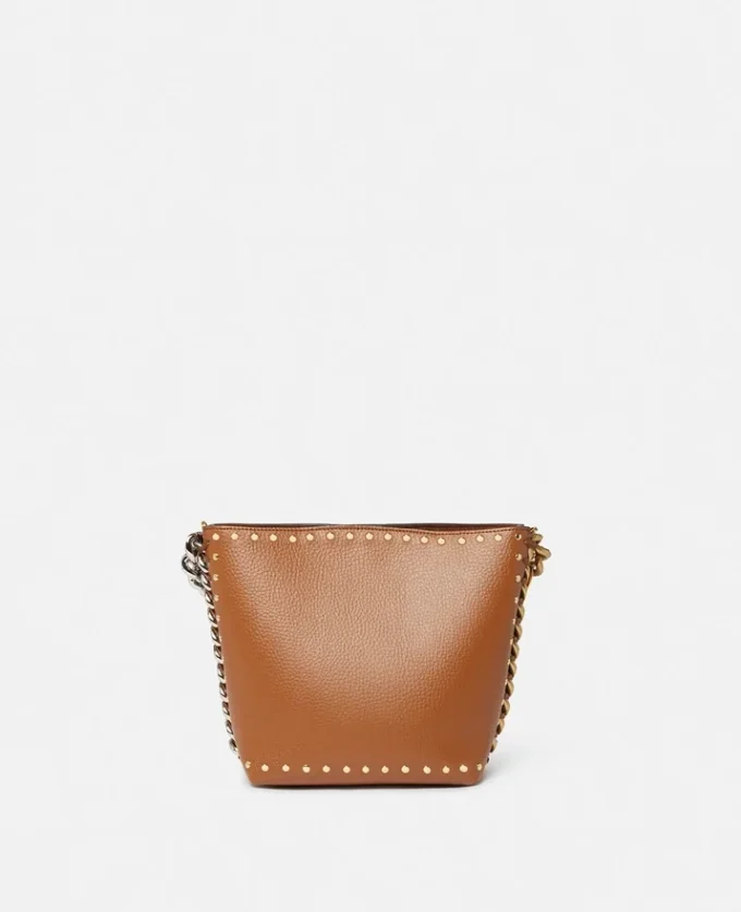 Borsa a secchiello Frayme con borchie e finitura Alter Mat granulosa Borsa a secchiello Frayme con borchie e finitura Alter Mat granulosa
