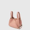 Borsa a tracolla con doppio manico e logo Borsa a tracolla con doppio manico e logo