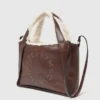 Borsa a tracolla con fodera in peluche con logo Borsa a tracolla con fodera in peluche con logo