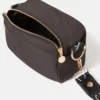 Borsa a tracolla con nastro con logo Borsa a tracolla con nastro con logo