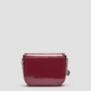 Borsa a tracolla con patta Falabella in vernice Borsa a tracolla con patta Falabella in vernice