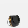 Borsa a tracolla con patta Frayme Medium Borsa a tracolla con patta Frayme Medium