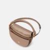 Borsa a tracolla con patta media Frayme Ryder Borsa a tracolla con patta media Frayme Ryder