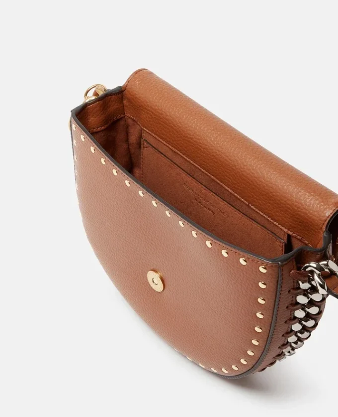 Borsa a tracolla con patta media Frayme Studded Grainy Alter Mat Borsa a tracolla con patta media Frayme Studded Grainy Alter Mat