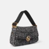 Borsa a tracolla imbottita in tweed S-Wave Borsa a tracolla imbottita in tweed S-Wave