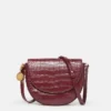 Borsa a tracolla media con patta effetto coccodrillo Frayme Borsa a tracolla media con patta effetto coccodrillo Frayme