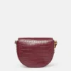 Borsa a tracolla media con patta effetto coccodrillo Frayme Borsa a tracolla media con patta effetto coccodrillo Frayme