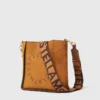Borsa a tracolla quadrata con logo Borsa a tracolla quadrata con logo
