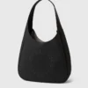 Borsa hobo grande con logo borchiato Borsa hobo grande con logo borchiato