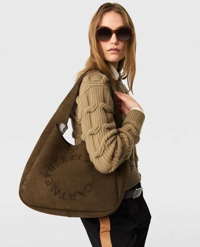 Borsa hobo grande in pelle scamosciata con logo Borsa hobo grande in pelle scamosciata con logo