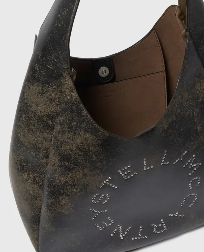 Borsa hobo grande slouchy invecchiata con logo Borsa hobo grande slouchy invecchiata con logo