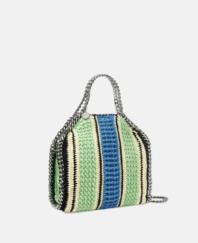 Borsa mini Falabella in cotone a righe lavorata all’uncinetto Borsa mini Falabella in cotone a righe lavorata all’uncinetto