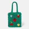 Borsa tote all’uncinetto ricamata con bacche Borsa tote all’uncinetto ricamata con bacche
