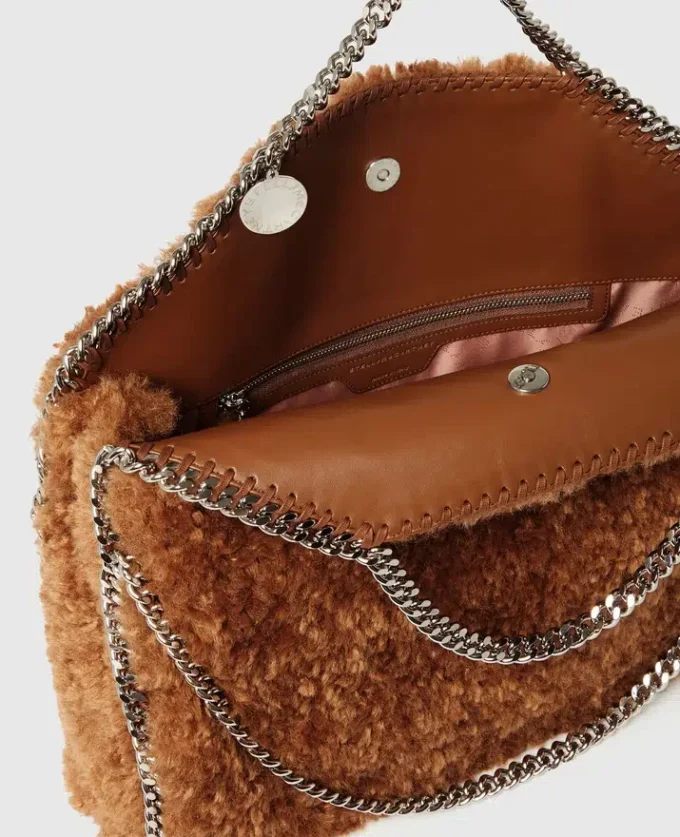 Borsa tote Falabella Plush con chiusura a ribalta