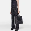 Borsa tote Frayme con effetto coccodrillo goffrato