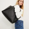 Borsa tote grande con logo Borsa tote grande con logo