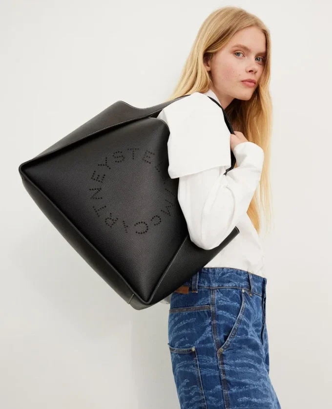 Borsa tote grande con logo Borsa tote grande con logo