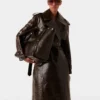 Trench con stampa coccodrillo Trench con stampa coccodrillo