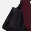 Borsa tote quadrata con logo Stella Borsa tote quadrata con logo Stella