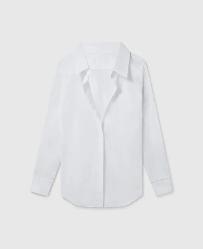 Camicia con collo a V aperto Camicia con collo a V aperto