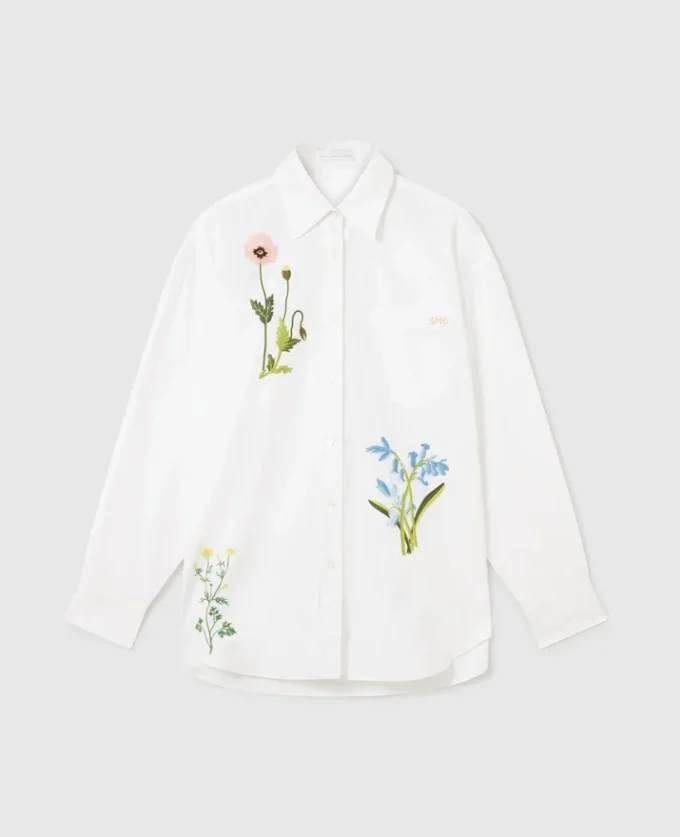 Camicia con ricami floreali Camicia con ricami floreali