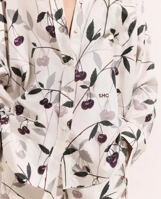 Camicia oversize con stampa ciliegie Camicia oversize con stampa ciliegie