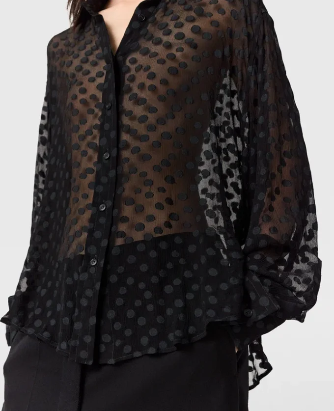 Camicia trasparente in chiffon a pois Camicia trasparente in chiffon a pois