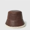 Cappello a secchiello con logo e fodera in peluche Cappello a secchiello con logo e fodera in peluche
