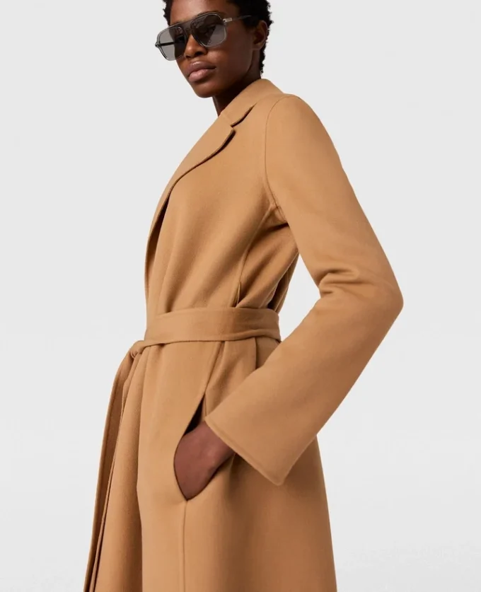 Cappotto double-face con cintura Cappotto double-face con cintura
