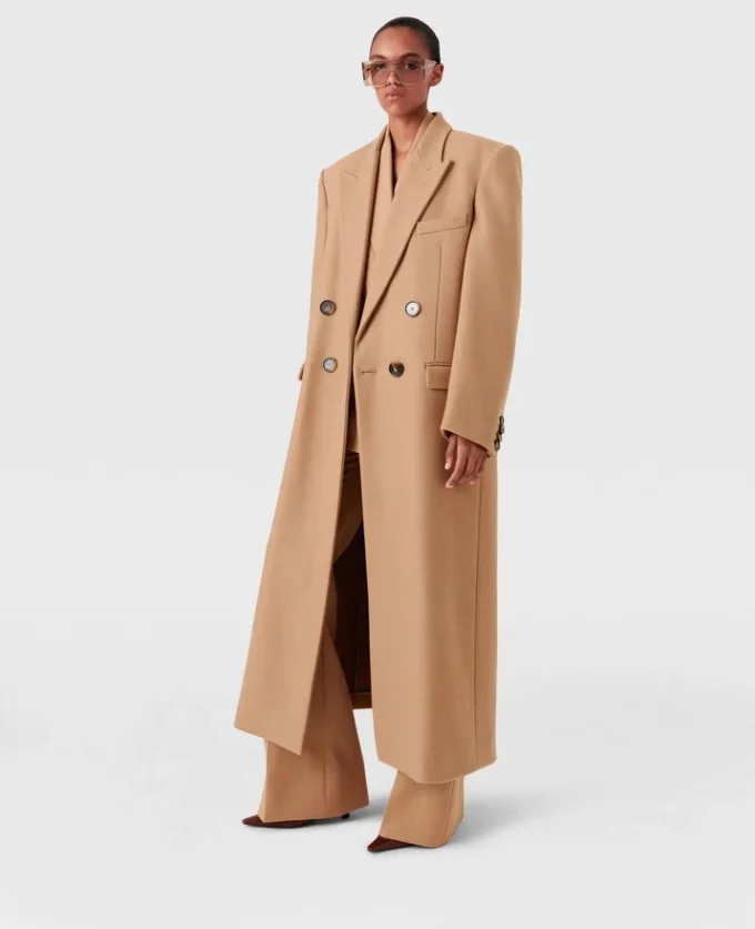 Cappotto lungo doppiopetto Cappotto lungo doppiopetto