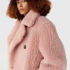 Cappotto lungo oversize in peluche Cappotto lungo oversize in peluche
