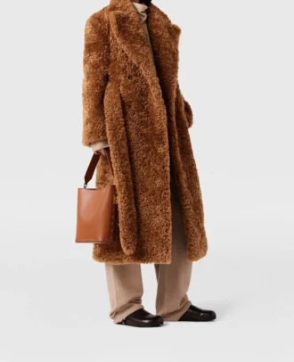 Cappotto Teddy in peluche con cintura
