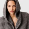 Cardigan con cappuccio a coste Cardigan con cappuccio a coste