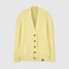 Cardigan con scollo a V in maglia grossa Cardigan con scollo a V in maglia grossa