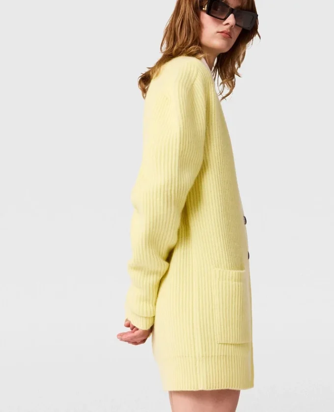 Cardigan con scollo a V in maglia grossa Cardigan con scollo a V in maglia grossa