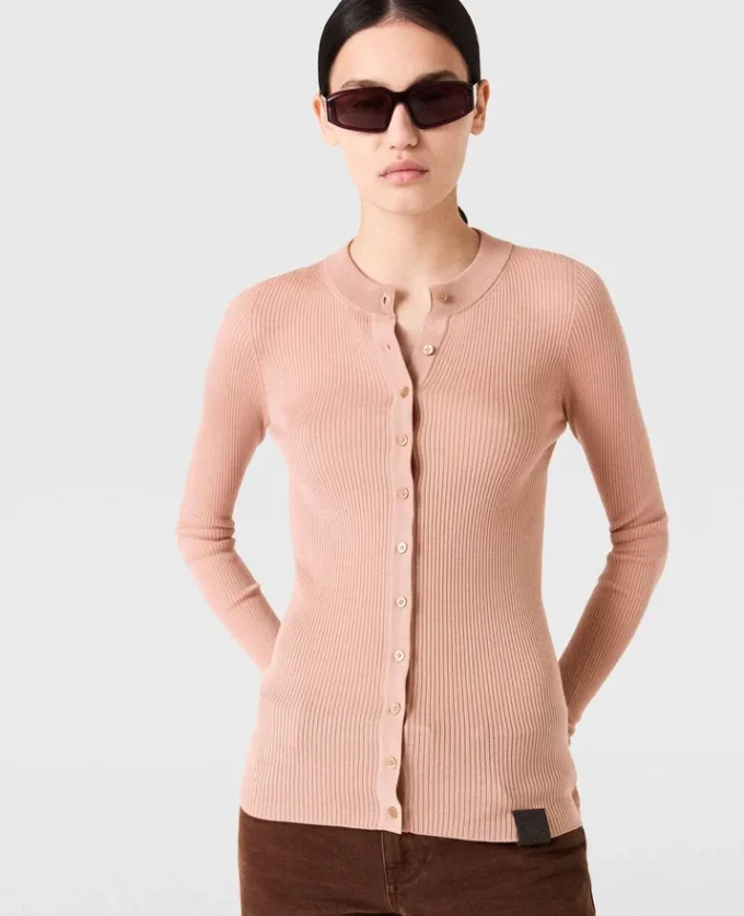 Cardigan girocollo in maglia leggera Cardigan girocollo in maglia leggera