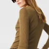 Cardigan girocollo in maglia leggera Cardigan girocollo in maglia leggera