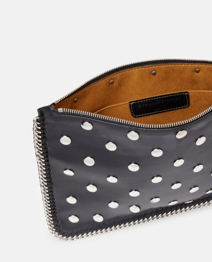 Custodia Falabella con zip e borchie Custodia Falabella con zip e borchie