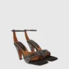 Décolleté con tacco e cristalli hotfix Stella Spur