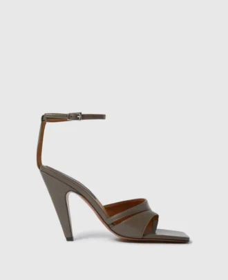 Décolleté con tacco Stella Spur