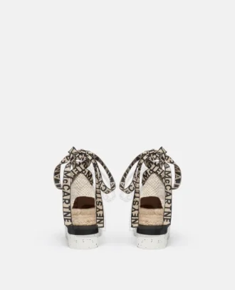 espadrillas gaia in tela con ricamo coniglietto nero 2 330x406 - Espadrillas Gaia in tela con ricamo coniglietto nero
