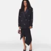 Giacca oversize doppiopetto con ricami di perle Giacca oversize doppiopetto con ricami di perle